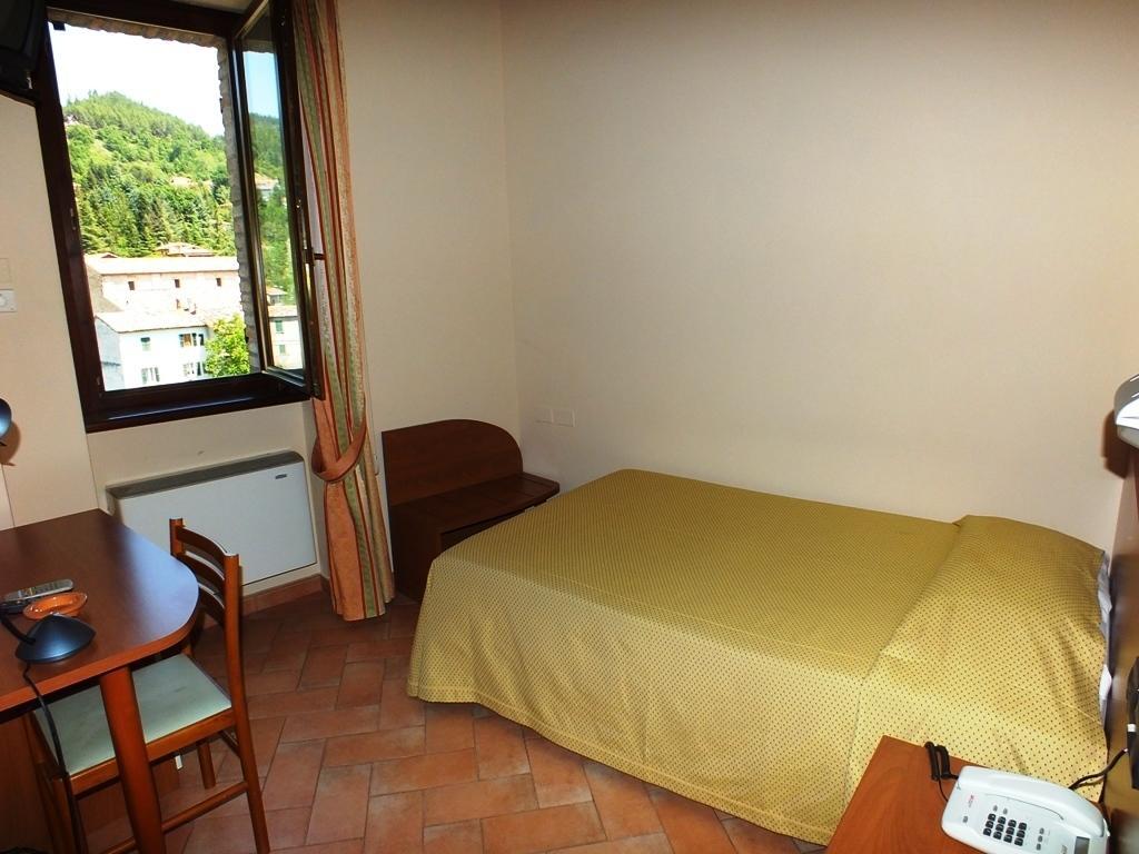 Hotel Santa Chiara SantʼAngelo in Vado Chambre photo